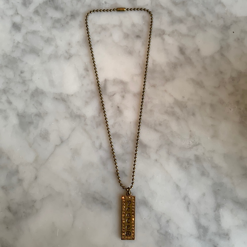 SISI AMBER Peace Necklace
